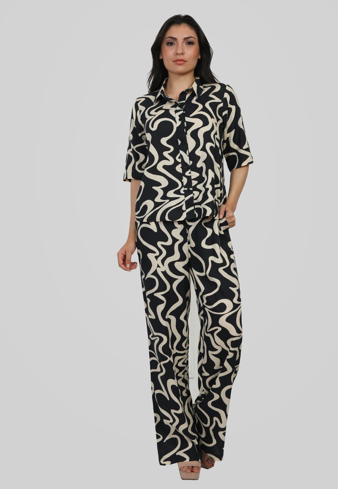 Blunt Woman Printed Co-Ord Set for Girl