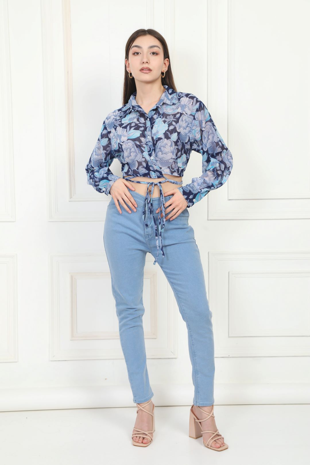 Blunt Woman Flowery Design Full Sleeves Top