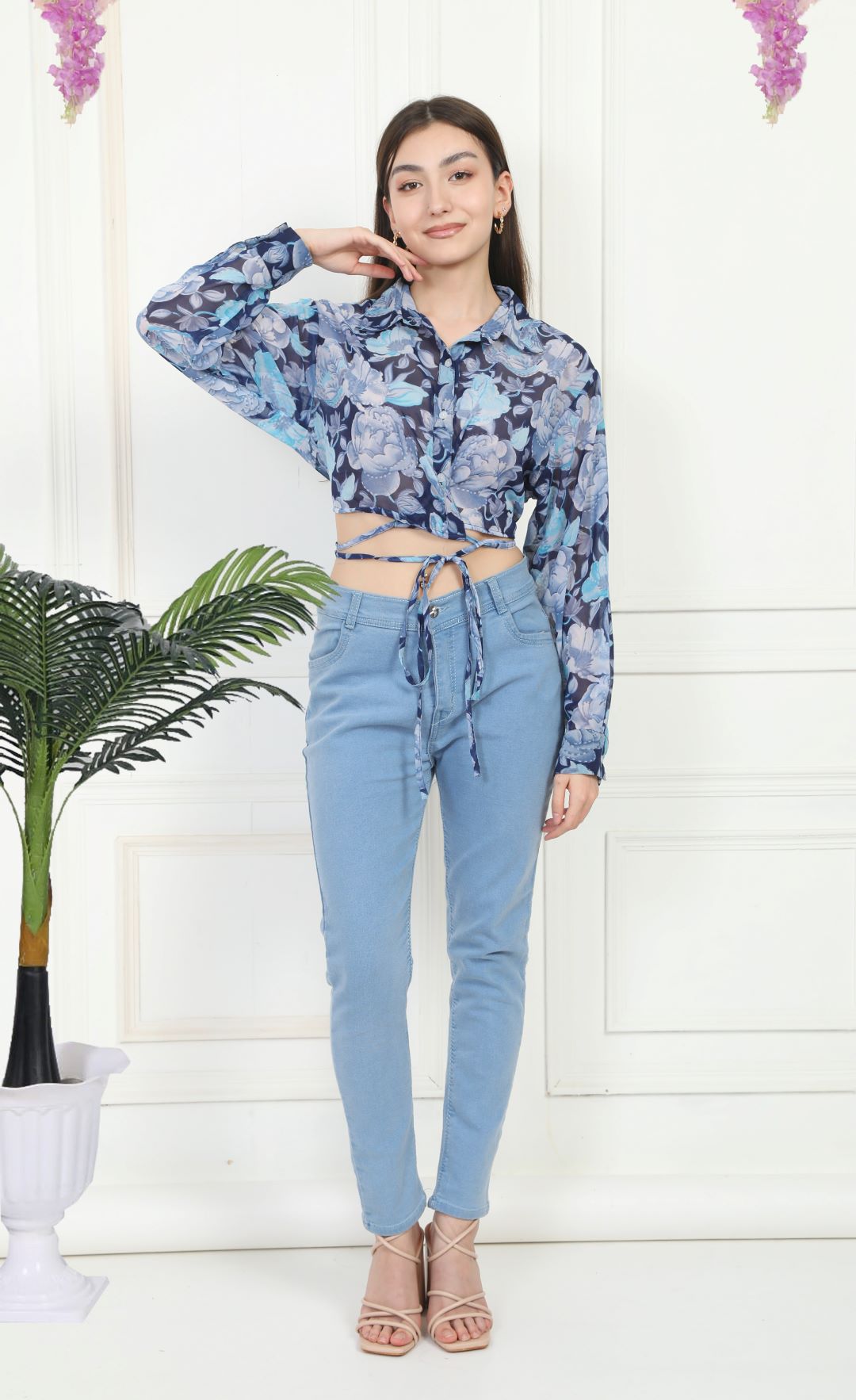 Blunt Woman Flowery Design Full Sleeves Top