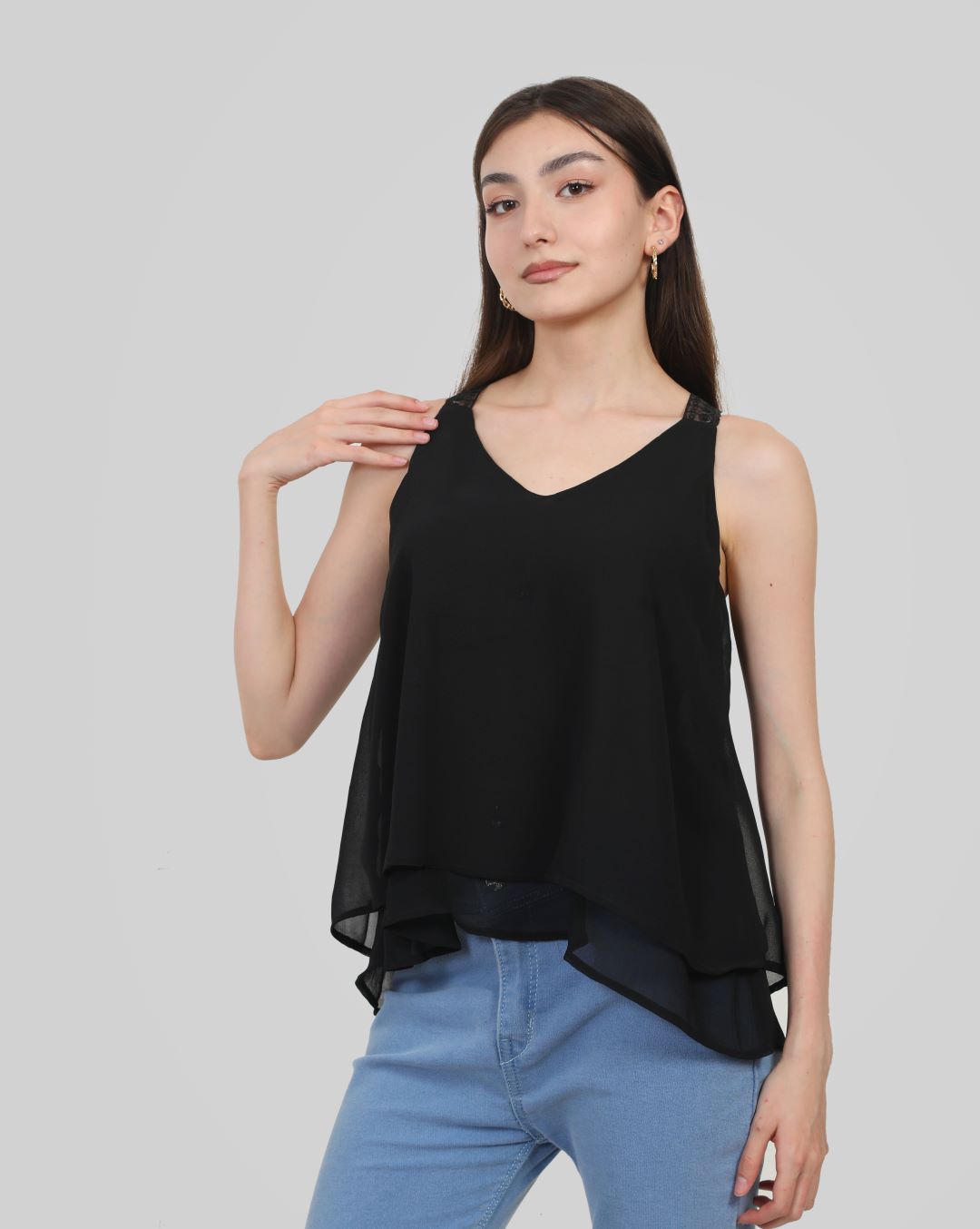 Noir Breeze Top l Black Top without Sleeves